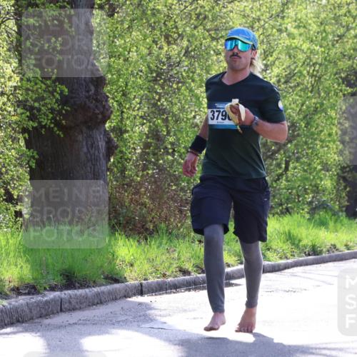 12.04.2026 - 45. Internationalen Wilhelmsburger Insellauf Yannick Fuchs http://msf.ph/oto/9484353 12.04.2026 10:26:35 Laufen 379 meine-sportfotos.de