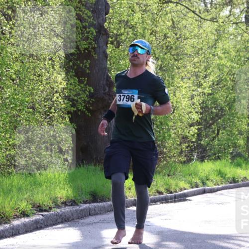 12.04.2026 - 45. Internationalen Wilhelmsburger Insellauf Yannick Fuchs http://msf.ph/oto/9484362 12.04.2026 10:26:35 Laufen 3796 meine-sportfotos.de