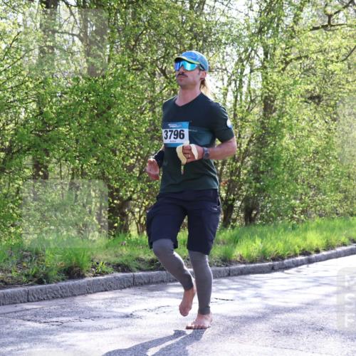12.04.2026 - 45. Internationalen Wilhelmsburger Insellauf Yannick Fuchs http://msf.ph/oto/9484388 12.04.2026 10:26:37 Laufen 3796 meine-sportfotos.de