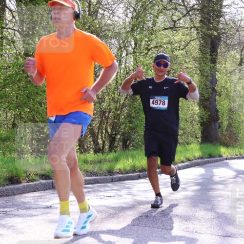 12.04.2026 - 45. Internationalen Wilhelmsburger Insellauf Yannick Fuchs http://msf.ph/oto/9484429 12.04.2026 10:26:42 Laufen 4978, 4779 meine-sportfotos.de