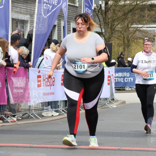 12.04.2026 - 45. Internationalen Wilhelmsburger Insellauf Strokosch-Dieckow http://msf.ph/oto/9484460 12.04.2026 13:21:34 Ziel 2363, 2101, 4417, 3552, 3551 meine-sportfotos.de
