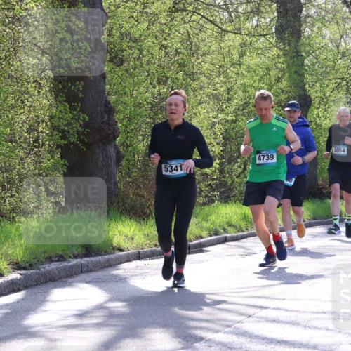 12.04.2026 - 45. Internationalen Wilhelmsburger Insellauf Yannick Fuchs http://msf.ph/oto/9484467 12.04.2026 10:33:43 Laufen 4739, 5341, 3054, 2810, 3173 meine-sportfotos.de