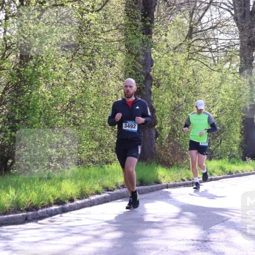 12.04.2026 - 45. Internationalen Wilhelmsburger Insellauf Yannick Fuchs http://msf.ph/oto/9484495 12.04.2026 10:26:54 Laufen 3492 meine-sportfotos.de