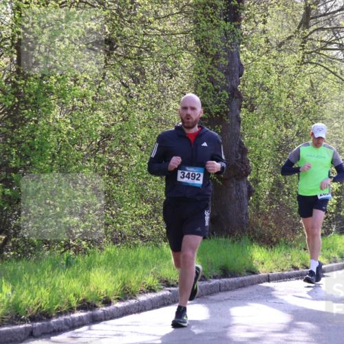 12.04.2026 - 45. Internationalen Wilhelmsburger Insellauf Yannick Fuchs http://msf.ph/oto/9484497 12.04.2026 10:26:54 Laufen 3492 meine-sportfotos.de