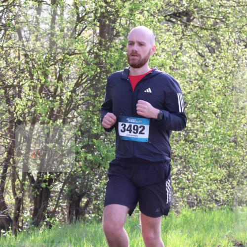 12.04.2026 - 45. Internationalen Wilhelmsburger Insellauf Yannick Fuchs http://msf.ph/oto/9484505 12.04.2026 10:26:55 Laufen 45, 3492 meine-sportfotos.de