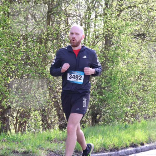 12.04.2026 - 45. Internationalen Wilhelmsburger Insellauf Yannick Fuchs http://msf.ph/oto/9484510 12.04.2026 10:26:56 Laufen 3492 meine-sportfotos.de