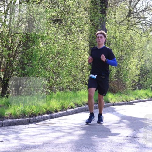 12.04.2026 - 45. Internationalen Wilhelmsburger Insellauf Yannick Fuchs http://msf.ph/oto/9484545 12.04.2026 10:27:00 Laufen 4030 meine-sportfotos.de