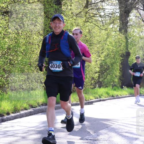 12.04.2026 - 45. Internationalen Wilhelmsburger Insellauf Yannick Fuchs http://msf.ph/oto/9484571 12.04.2026 10:27:02 Laufen 4030, 2115, 4679 meine-sportfotos.de