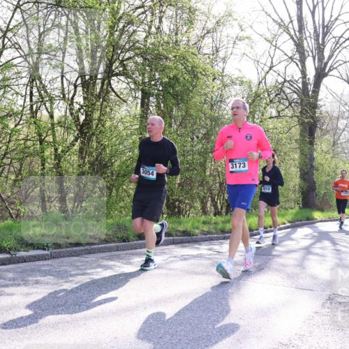12.04.2026 - 45. Internationalen Wilhelmsburger Insellauf Yannick Fuchs http://msf.ph/oto/9484583 12.04.2026 10:33:50 Laufen 3054, 3173, 2810, 5009, 4815 meine-sportfotos.de