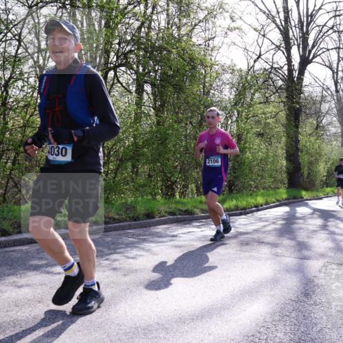 12.04.2026 - 45. Internationalen Wilhelmsburger Insellauf Yannick Fuchs http://msf.ph/oto/9484596 12.04.2026 10:27:04 Laufen 030, 2106, 4679 meine-sportfotos.de