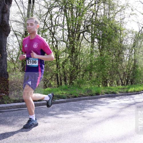 12.04.2026 - 45. Internationalen Wilhelmsburger Insellauf Yannick Fuchs http://msf.ph/oto/9484609 12.04.2026 10:27:05 Laufen 2106 meine-sportfotos.de