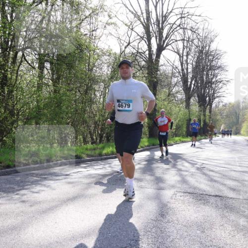 12.04.2026 - 45. Internationalen Wilhelmsburger Insellauf Yannick Fuchs http://msf.ph/oto/9484633 12.04.2026 10:27:07 Laufen 4679, 2710 meine-sportfotos.de