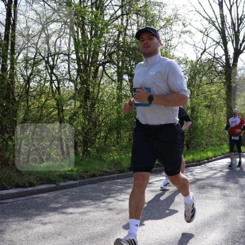 12.04.2026 - 45. Internationalen Wilhelmsburger Insellauf Yannick Fuchs http://msf.ph/oto/9484639 12.04.2026 10:27:08 Laufen 2710 meine-sportfotos.de