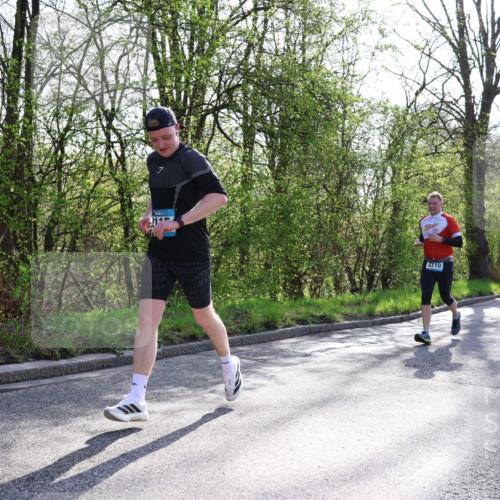 12.04.2026 - 45. Internationalen Wilhelmsburger Insellauf Yannick Fuchs http://msf.ph/oto/9484646 12.04.2026 10:27:08 Laufen 2710 meine-sportfotos.de