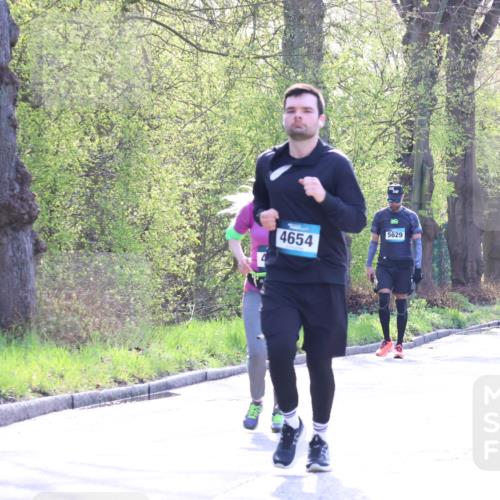 12.04.2026 - 45. Internationalen Wilhelmsburger Insellauf Yannick Fuchs http://msf.ph/oto/9484653 12.04.2026 10:46:08 Laufen 5629, 4654 meine-sportfotos.de