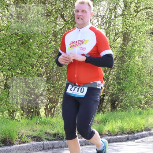 12.04.2026 - 45. Internationalen Wilhelmsburger Insellauf Yannick Fuchs http://msf.ph/oto/9484657 12.04.2026 10:27:09 Laufen 2710 meine-sportfotos.de
