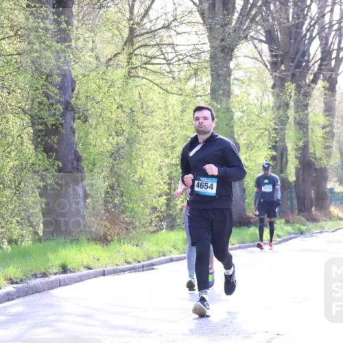 12.04.2026 - 45. Internationalen Wilhelmsburger Insellauf Yannick Fuchs http://msf.ph/oto/9484664 12.04.2026 10:46:08 Laufen 4654 meine-sportfotos.de