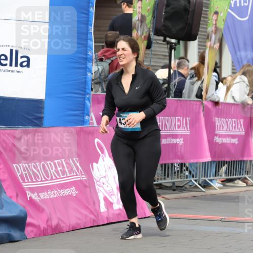 12.04.2026 - 45. Internationalen Wilhelmsburger Insellauf Strokosch-Dieckow http://msf.ph/oto/9484696 12.04.2026 13:21:10 Ziel 2469, 4305, 2013, 3233, 5230 meine-sportfotos.de
