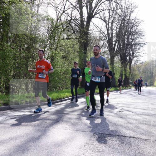 12.04.2026 - 45. Internationalen Wilhelmsburger Insellauf Yannick Fuchs http://msf.ph/oto/9484701 12.04.2026 10:33:52 Laufen 500, 47, 4815, 334 meine-sportfotos.de