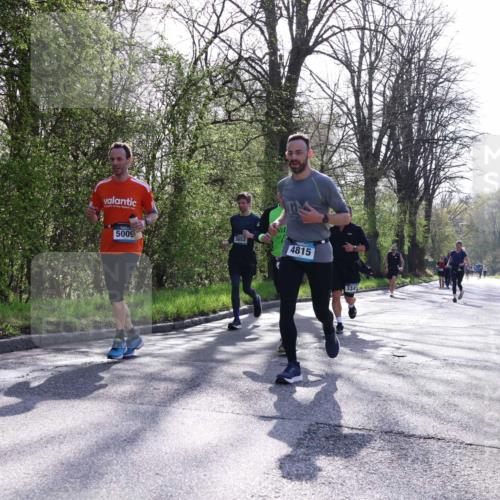 12.04.2026 - 45. Internationalen Wilhelmsburger Insellauf Yannick Fuchs http://msf.ph/oto/9484703 12.04.2026 10:33:53 Laufen 3653, 5009, 4815, 3349 meine-sportfotos.de