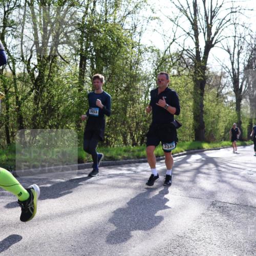 12.04.2026 - 45. Internationalen Wilhelmsburger Insellauf Yannick Fuchs http://msf.ph/oto/9484747 12.04.2026 10:33:55 Laufen 4758, 3653, 3345 meine-sportfotos.de