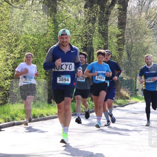 12.04.2026 - 45. Internationalen Wilhelmsburger Insellauf Yannick Fuchs http://msf.ph/oto/9484762 12.04.2026 10:27:19 Laufen 5567, 2451, 2444, 3894, 3670, 5251 meine-sportfotos.de