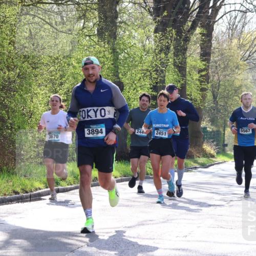 12.04.2026 - 45. Internationalen Wilhelmsburger Insellauf Yannick Fuchs http://msf.ph/oto/9484771 12.04.2026 10:27:20 Laufen 5567, 3894, 244, 2451, 3670 meine-sportfotos.de