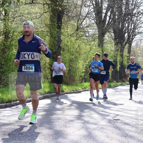 12.04.2026 - 45. Internationalen Wilhelmsburger Insellauf Yannick Fuchs http://msf.ph/oto/9484798 12.04.2026 10:27:22 Laufen 3894, 3670, 2451, 2105, 5567 meine-sportfotos.de