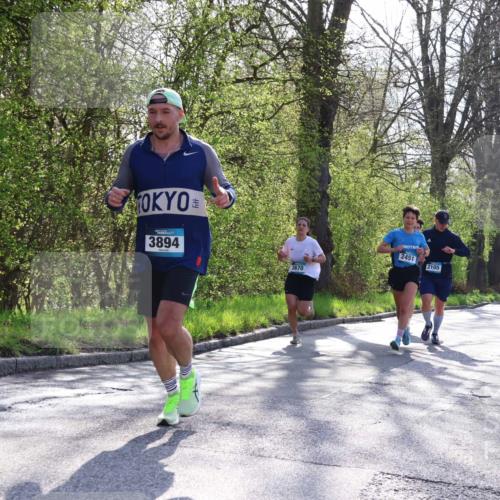 12.04.2026 - 45. Internationalen Wilhelmsburger Insellauf Yannick Fuchs http://msf.ph/oto/9484803 12.04.2026 10:27:22 Laufen 3894, 3670, 2451, 2105, 5567 meine-sportfotos.de