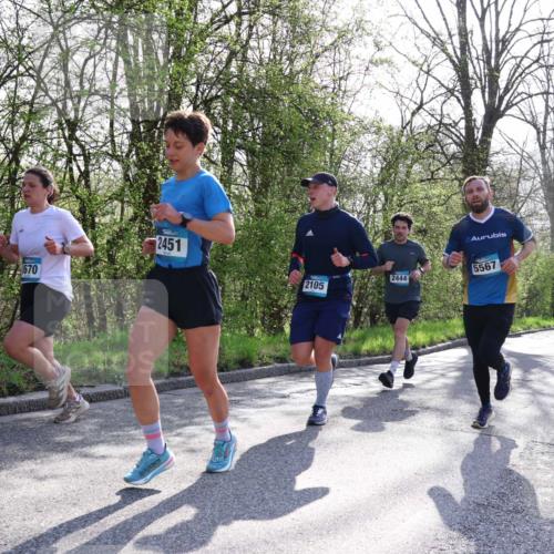 12.04.2026 - 45. Internationalen Wilhelmsburger Insellauf Yannick Fuchs http://msf.ph/oto/9484837 12.04.2026 10:27:25 Laufen 2451, 2444, 1670, 2105, 5567 meine-sportfotos.de