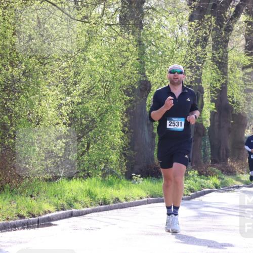 12.04.2026 - 45. Internationalen Wilhelmsburger Insellauf Yannick Fuchs http://msf.ph/oto/9484857 12.04.2026 10:27:28 Laufen 2531, 2375, 3087, 2605 meine-sportfotos.de