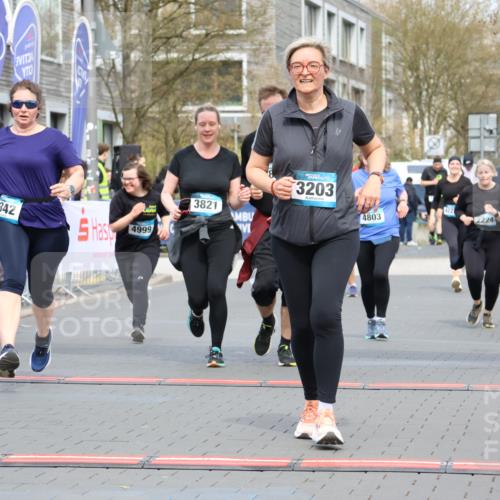 12.04.2026 - 45. Internationalen Wilhelmsburger Insellauf Strokosch-Dieckow http://msf.ph/oto/9484873 12.04.2026 13:20:55 Ziel 3236, 4718, 2247, 3203, 5342, 3822, 3821, 4999, 4803, 2224, 4223 meine-sportfotos.de