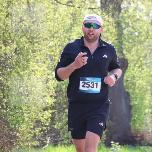 12.04.2026 - 45. Internationalen Wilhelmsburger Insellauf Yannick Fuchs http://msf.ph/oto/9484876 12.04.2026 10:27:29 Laufen 2531 meine-sportfotos.de