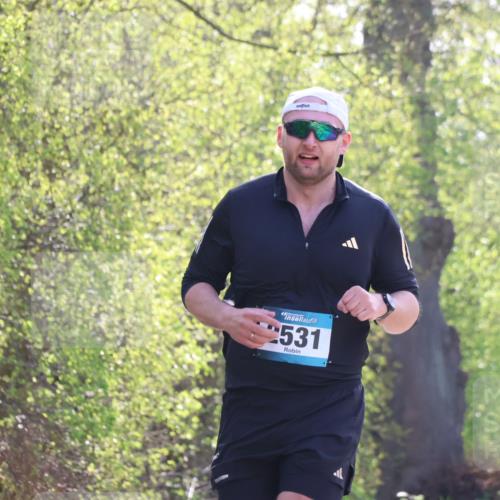 12.04.2026 - 45. Internationalen Wilhelmsburger Insellauf Yannick Fuchs http://msf.ph/oto/9484878 12.04.2026 10:27:29 Laufen 531 meine-sportfotos.de