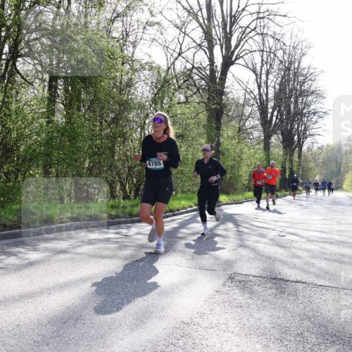 12.04.2026 - 45. Internationalen Wilhelmsburger Insellauf Yannick Fuchs http://msf.ph/oto/9484899 12.04.2026 10:34:05 Laufen 4785 meine-sportfotos.de