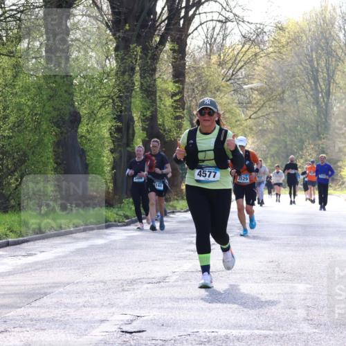 12.04.2026 - 45. Internationalen Wilhelmsburger Insellauf Yannick Fuchs http://msf.ph/oto/9484917 12.04.2026 10:46:21 Laufen 3468, 140, 4577, 2529 meine-sportfotos.de