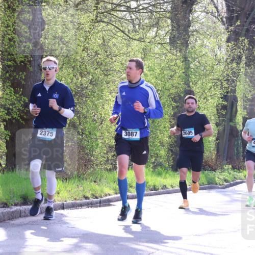 12.04.2026 - 45. Internationalen Wilhelmsburger Insellauf Yannick Fuchs http://msf.ph/oto/9484938 12.04.2026 10:27:37 Laufen 2375, 3087, 2605, 4833, 251 meine-sportfotos.de