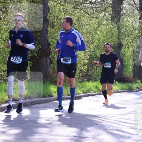 12.04.2026 - 45. Internationalen Wilhelmsburger Insellauf Yannick Fuchs http://msf.ph/oto/9484949 12.04.2026 10:27:37 Laufen 2375, 3087, 2605, 5251, 3386 meine-sportfotos.de