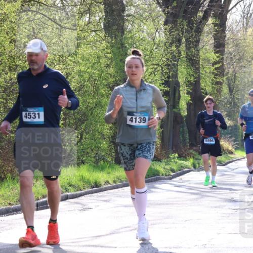 12.04.2026 - 45. Internationalen Wilhelmsburger Insellauf Yannick Fuchs http://msf.ph/oto/9484967 12.04.2026 10:34:11 Laufen 4531, 4139, 5594, 4481, 5050 meine-sportfotos.de