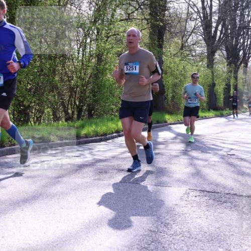 12.04.2026 - 45. Internationalen Wilhelmsburger Insellauf Yannick Fuchs http://msf.ph/oto/9484981 12.04.2026 10:27:40 Laufen 3087, 5251, 4833 meine-sportfotos.de