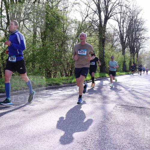12.04.2026 - 45. Internationalen Wilhelmsburger Insellauf Yannick Fuchs http://msf.ph/oto/9484986 12.04.2026 10:27:40 Laufen 3087, 5251, 2605, 485 meine-sportfotos.de