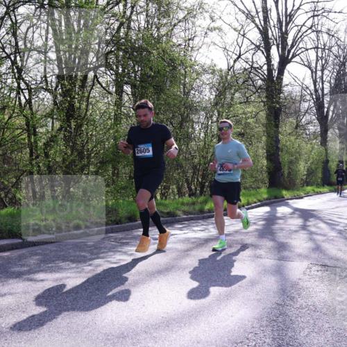 12.04.2026 - 45. Internationalen Wilhelmsburger Insellauf Yannick Fuchs http://msf.ph/oto/9485003 12.04.2026 10:27:42 Laufen 2605 meine-sportfotos.de