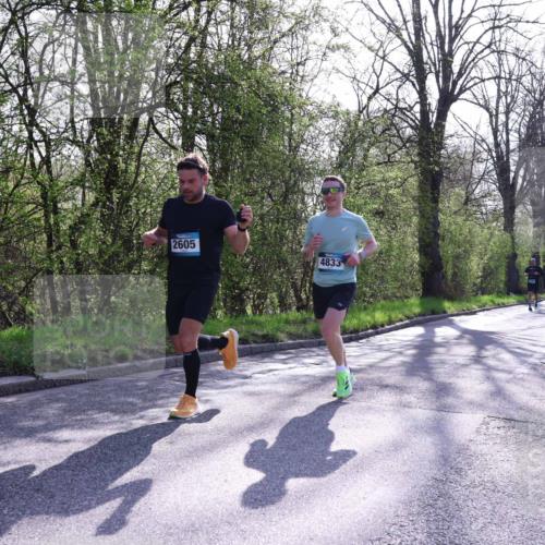 12.04.2026 - 45. Internationalen Wilhelmsburger Insellauf Yannick Fuchs http://msf.ph/oto/9485005 12.04.2026 10:27:42 Laufen 2605, 4833 meine-sportfotos.de