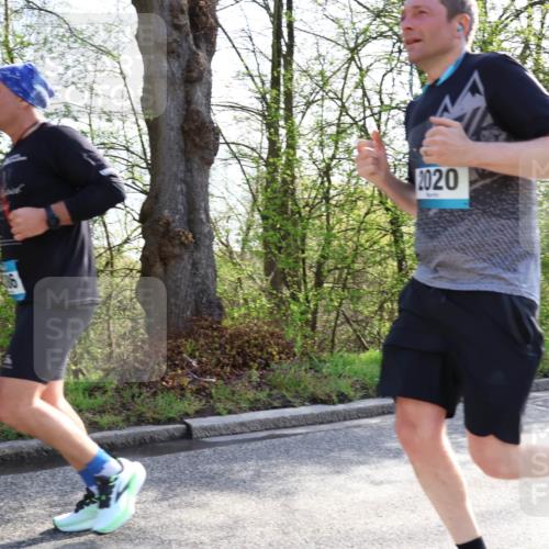 12.04.2026 - 45. Internationalen Wilhelmsburger Insellauf Yannick Fuchs http://msf.ph/oto/9485056 12.04.2026 10:27:49 Laufen 2020 meine-sportfotos.de