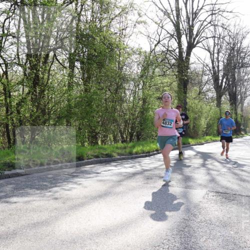 12.04.2026 - 45. Internationalen Wilhelmsburger Insellauf Yannick Fuchs http://msf.ph/oto/9485058 12.04.2026 10:27:49 Laufen 4832, 5643, 4482 meine-sportfotos.de