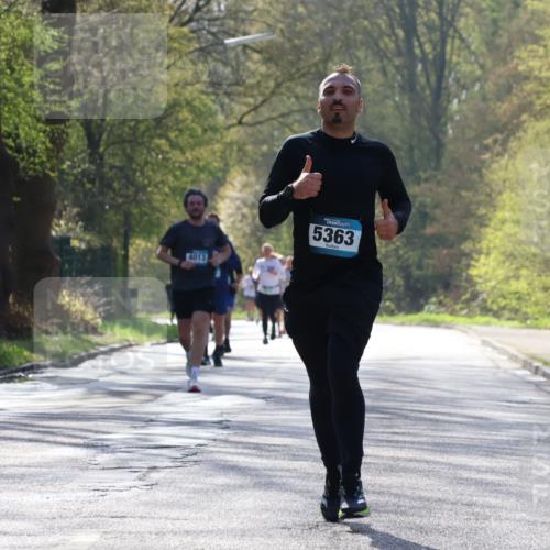 12.04.2026 - 45. Internationalen Wilhelmsburger Insellauf Yannick Fuchs http://msf.ph/oto/9485103 12.04.2026 10:27:54 Laufen 4013, 5363 meine-sportfotos.de