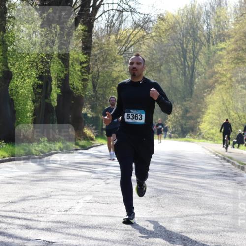 12.04.2026 - 45. Internationalen Wilhelmsburger Insellauf Yannick Fuchs http://msf.ph/oto/9485119 12.04.2026 10:27:56 Laufen 5363 meine-sportfotos.de