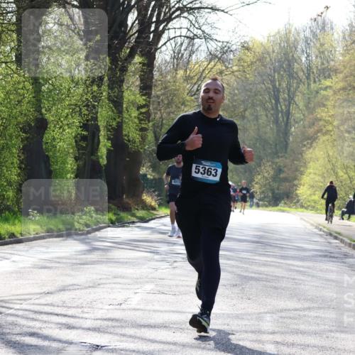 12.04.2026 - 45. Internationalen Wilhelmsburger Insellauf Yannick Fuchs http://msf.ph/oto/9485124 12.04.2026 10:27:56 Laufen 4013, 5363 meine-sportfotos.de
