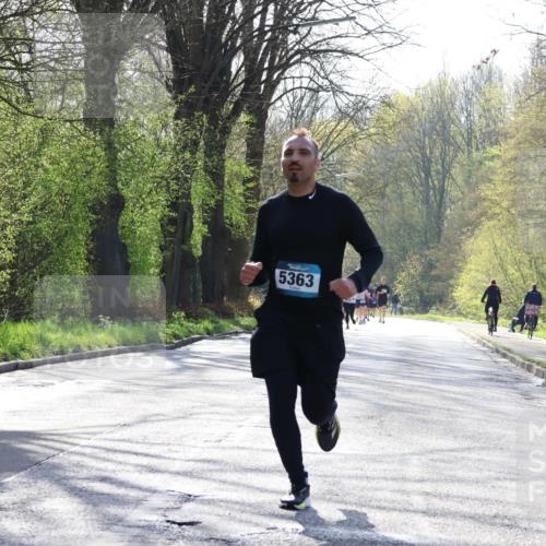 12.04.2026 - 45. Internationalen Wilhelmsburger Insellauf Yannick Fuchs http://msf.ph/oto/9485131 12.04.2026 10:27:56 Laufen 5363 meine-sportfotos.de