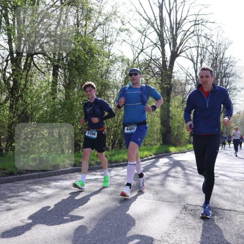 12.04.2026 - 45. Internationalen Wilhelmsburger Insellauf Yannick Fuchs http://msf.ph/oto/9485135 12.04.2026 10:34:19 Laufen 5594, 4481 meine-sportfotos.de
